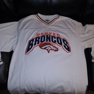 VINTAGE Lee Sport Denver Broncos Embroidered Sweat